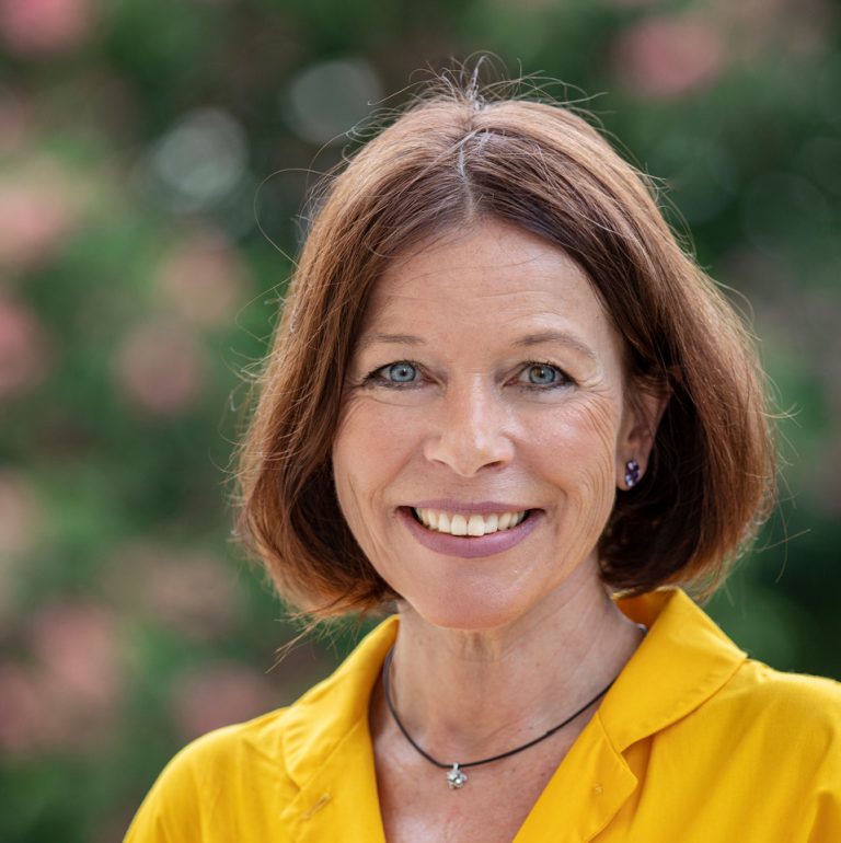 9194DB32-B45A-43C0-A8BB-2E66F161357C